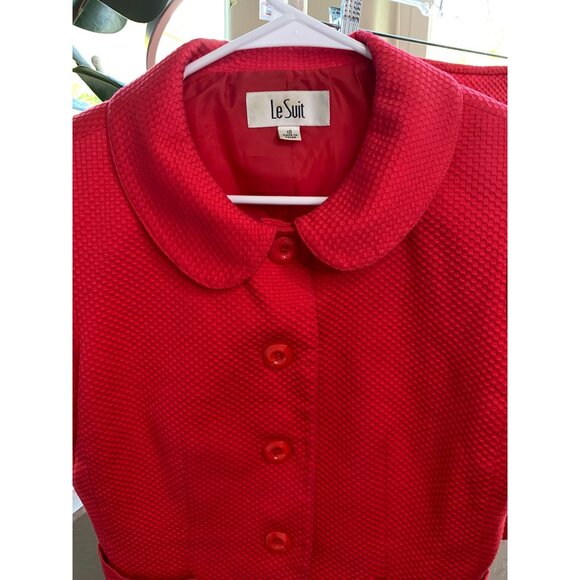 Le Suit Women's Red Textured Jacket & Skirt Set Size 10 Kasper Lined 7343 GUC - Picture 12 of 12